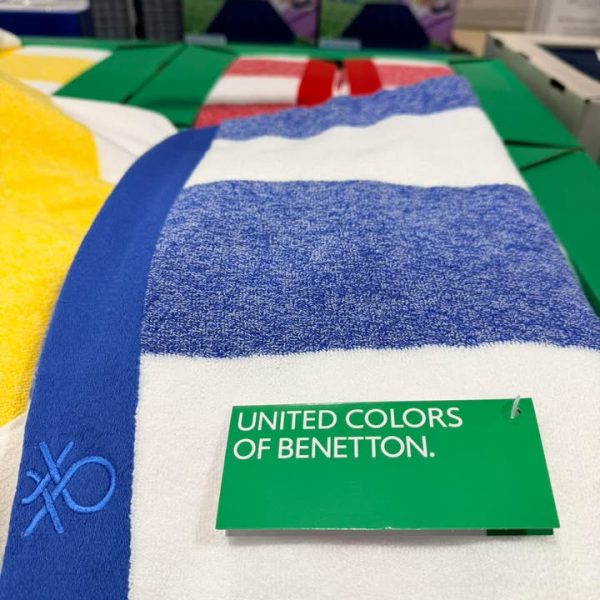 United Colors of Benetton Цэнхэр өнгө