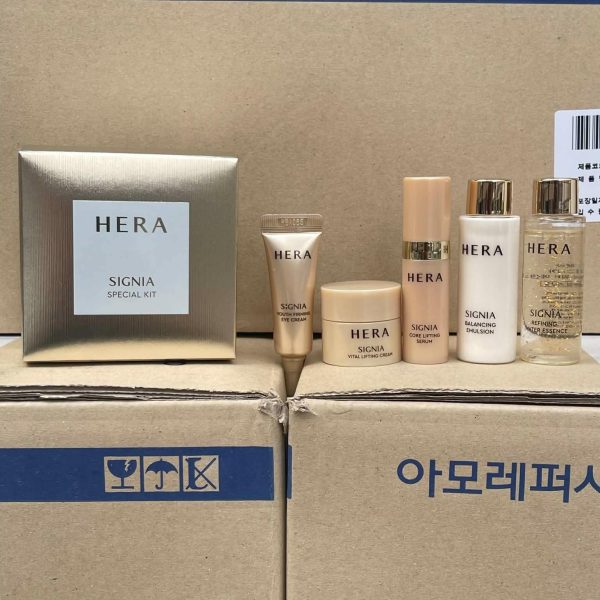 HERA SIGNIA Special Kit set